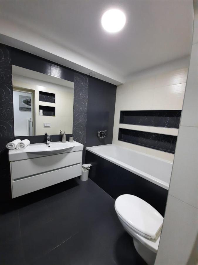 Vice Apartment Omis Exterior photo