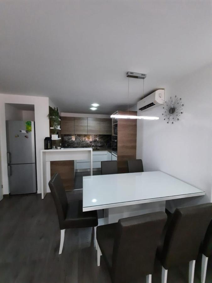 Vice Apartment Omis Exterior photo